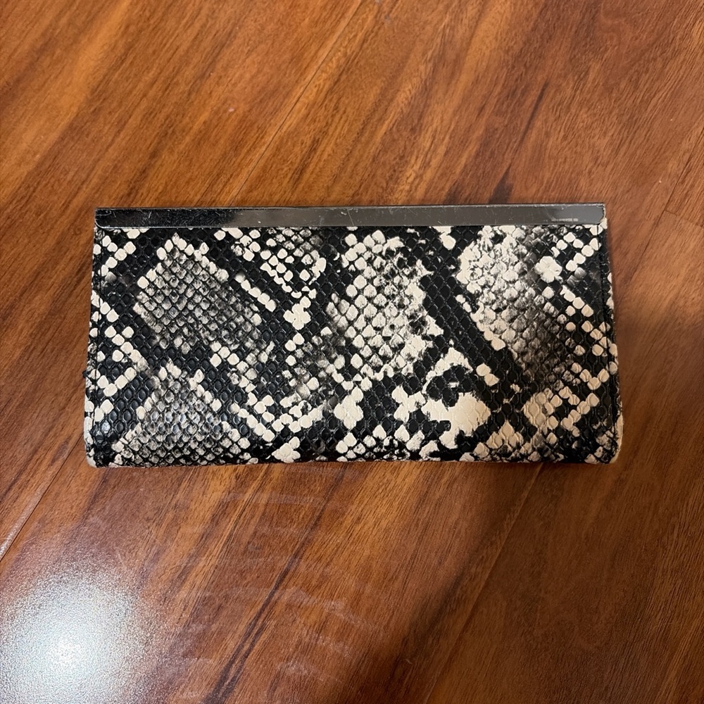 Snakeskin Pattern Clutch
